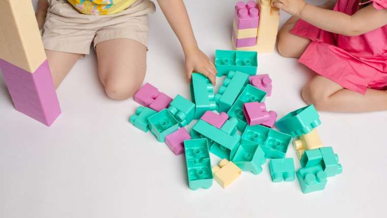 Jak wybrać idealny zestaw konstrukcyjny dla swojego dziecka?